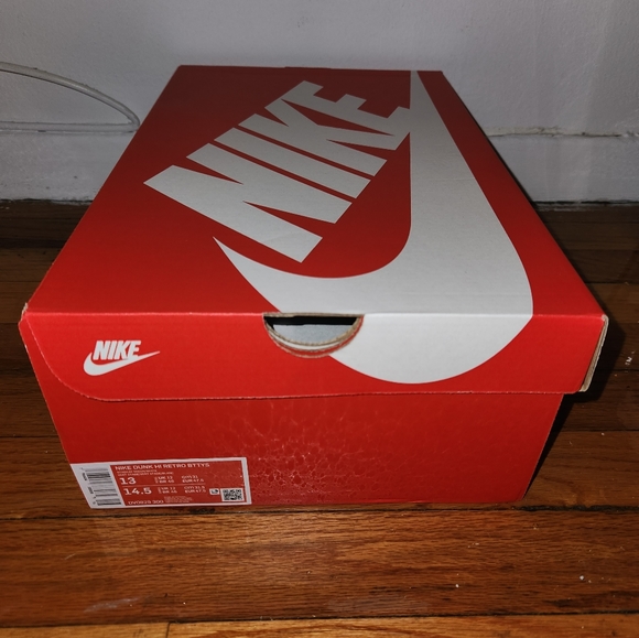 Nike Dunk Hi Retro Bttys - Picture 6 of 9